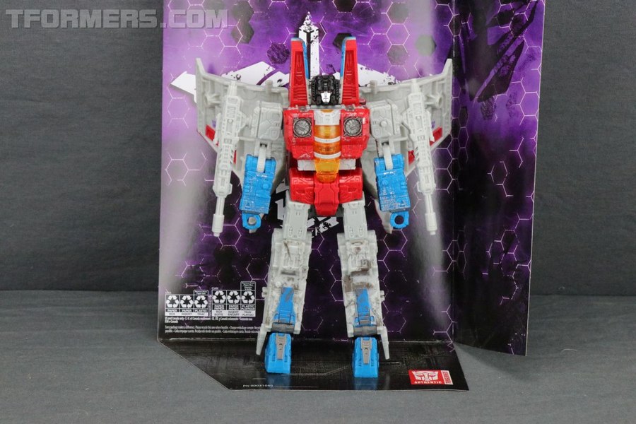 Review Siege War For Cybertron Trilogy Starscream Voyager  (17 of 52)